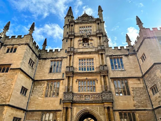 Campus image for University of Oxford